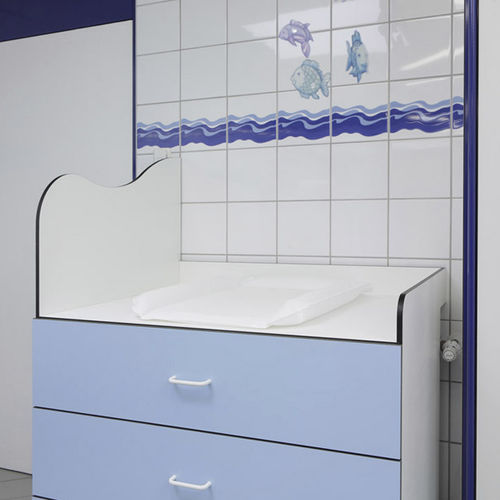 HPL-Wickeltisch - VK13 KIGA - Schaefer-Trennwandsysteme - bodenstehend / Baby / für Gewerbegebrauch