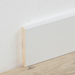 Weiße Zierleiste - MODERN  - BERRYALLOC - Holz / rechteckig