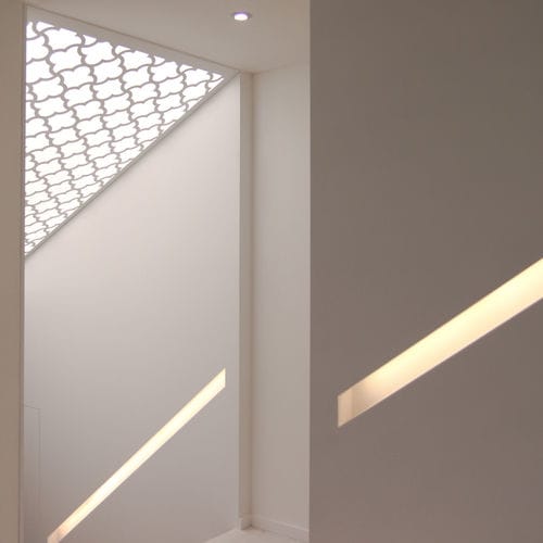 Metallzwischendecke - BPLAN - Platten / perforiert / Dekor