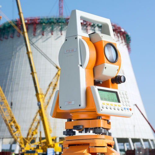 Reflektorlose Totalstation - THEODIST® FTD 05 - GEO-FENNEL GMBH - vertikal / horizontal