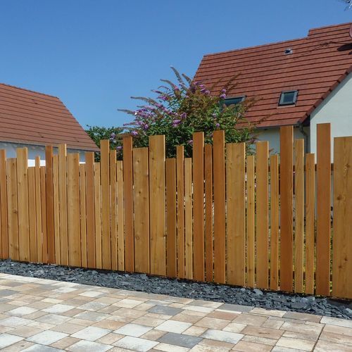 Platten-Sichtschutz - TORRE - Braun Wuerfele - Kiefer / Lärche / Trenn