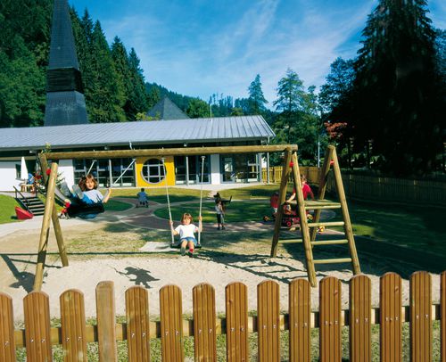 Kiefer-Schaukel - Sarah - Braun Wuerfele - Spielplatz / doppelt