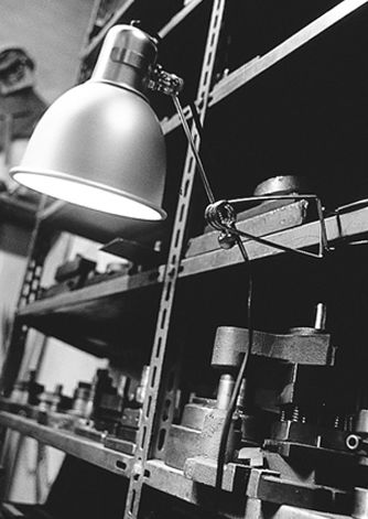 Tischlampe - PINZA - KRIPTONITE - Metall / modern / mit Kabel