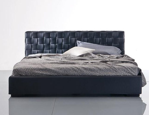 Doppelbett - LOUISANA - marac srl - modern / mit Kopfteil aus Leder / Polster