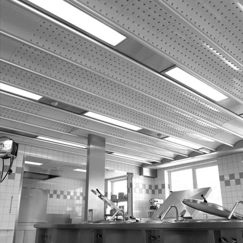 Lüftungsdecke für gewerbliche Einrichtungen - SPANTILE CEILING - Vianen Kitchen Ventilation