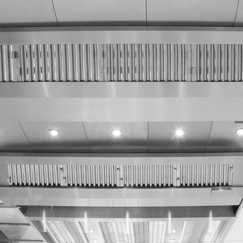 Lüftungsdecke für gewerbliche Einrichtungen - PLENUM CEILING - Vianen Kitchen Ventilation