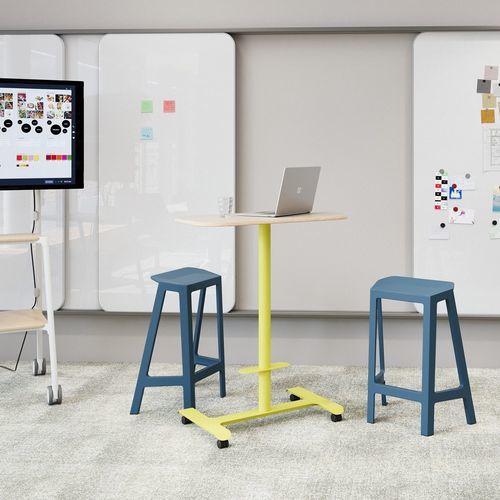 Moderner Bürohocker - FLEX PERCH - Steelcase - aus recyceltem Material / Gestell aus Metall / mit 4 Beinen