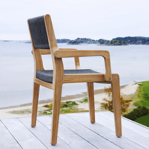 Moderner Esszimmerstuhl - 250 100 SKAGEN - OASIQ - für Außenbereich / Stoff / Teakholz