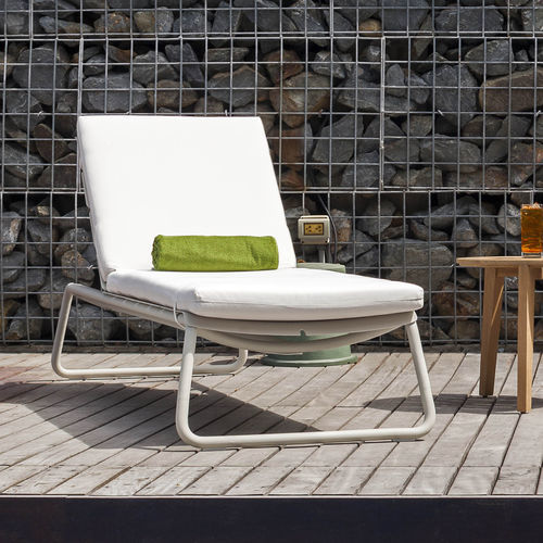 Moderne Sonnenliege - 100 111 CORAIL - OASIQ - Stoff / Aluminium / stapelbar