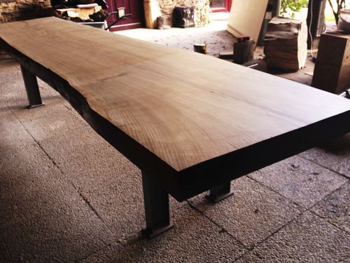Moderner Tisch - KUB BRASERO - Holz / rechteckig / für Garten