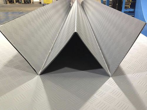 Stahl-Regenrinne - WeatherFAST Ltd - PVC / V-Profil