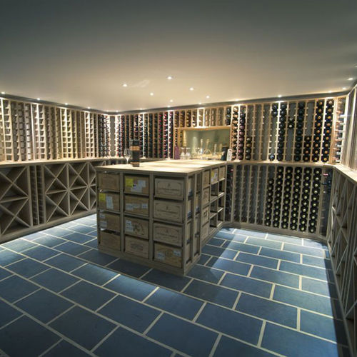 Weinkühlschrank für professionellen Einsatz - PERFECT FIT - Weinkeller-Profi - freistehend / Holz / maßgefertigt