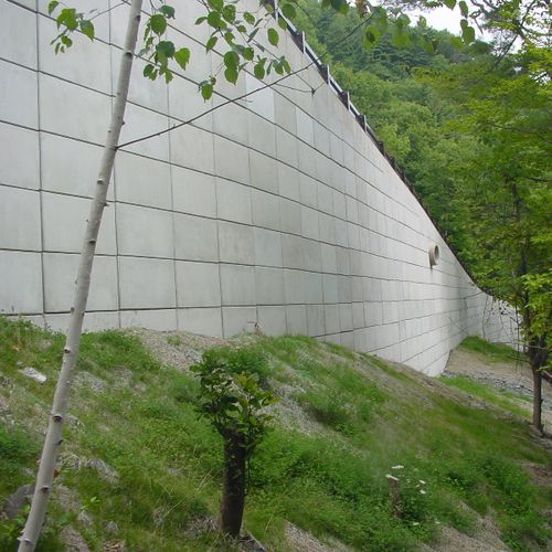 Stahlbeton-Stützmauer - ROUTE 23A - The Fort Miller Co. - modular / Fertigbau / Verkehr