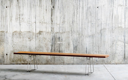 Moderne Bank - SES 2  - qowood - Eiche / Kiefer / Edelstahl
