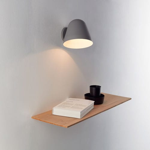 Moderne Wandleuchte - TILT SHORT - Nyta - für den Innenraum / lackiertes Aluminium / konisch