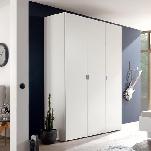 Moderner Kleiderschrank - BASIC - NOW! By Hülsta - lackiertes Holz / mit Schwingtür / weiß