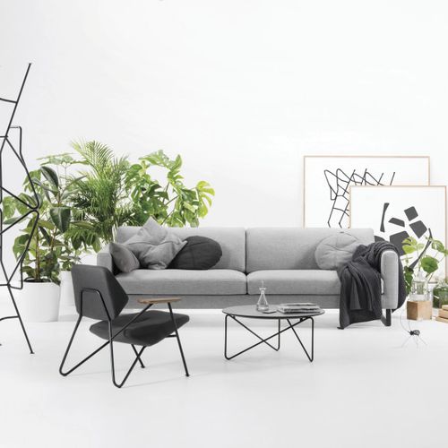 Moderner Couchtisch - POLYGON - prostoria - Massivholz / MDF / HPL