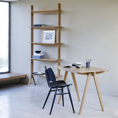 Moderner Schreibtisch - PERO - ercol - Eiche