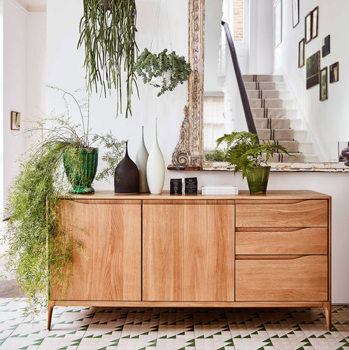 Modernes Sideboard - ROMANA - ercol - Eiche / mit Regal