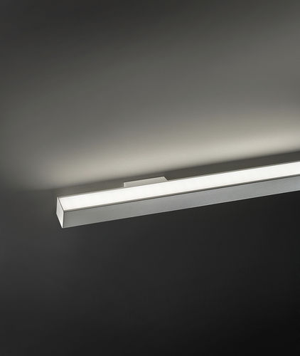 Moderne Wandleuchte - OVVIO - Esse-ci - für den Innenraum / extrudiertes Aluminium / Methacrylat