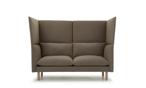 Modernes Sofa - DUO - LK Hjelle - Stoff / Hochlehner / braun