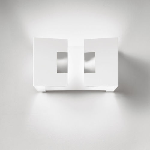 Moderne Wandleuchte - BUCKLE - MACROLUX SRL  - für den Innenraum / Edelstahl / Halogen