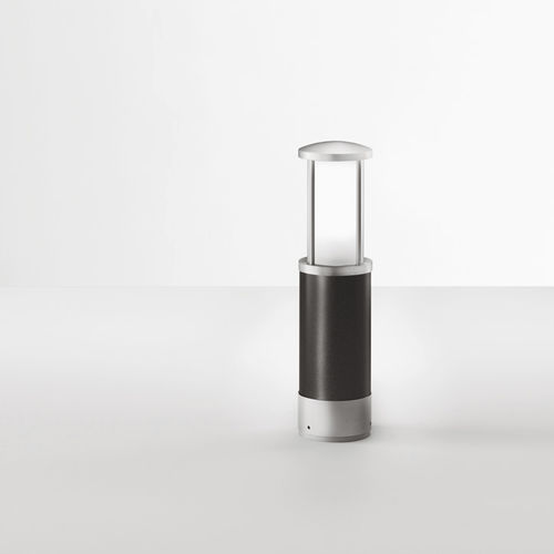 Moderner Leuchtpoller - FLOOR - MACROLUX SRL  - Stahl / Polycarbonat / Methacrylat
