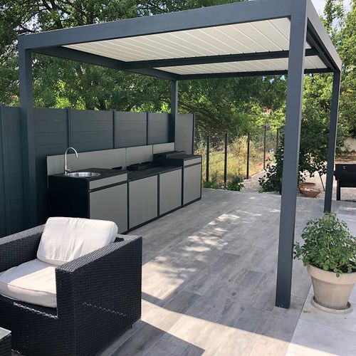 Selbsttragende Pergola - SPR02 4x3m - AXIUM solutions aluminium - extrudiertes Aluminium / thermolackiertes Aluminium / mit orientierbaren Lamellen
