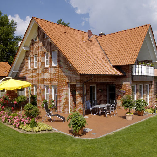 Ziegel für Fassadenverkleidung - CLASSIC - Feldhaus Klinker - für Fassaden / für Mauerwerk / Massiv