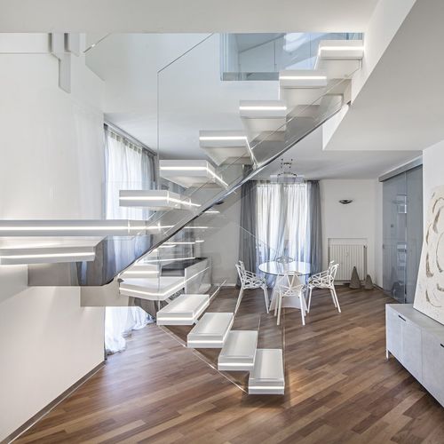 Viertelgewendelte Treppe - LUXO: SURFACE - Officine Sandrini - halbgewendelt / mit Edelstahlstruktur / für Privatgebrauch