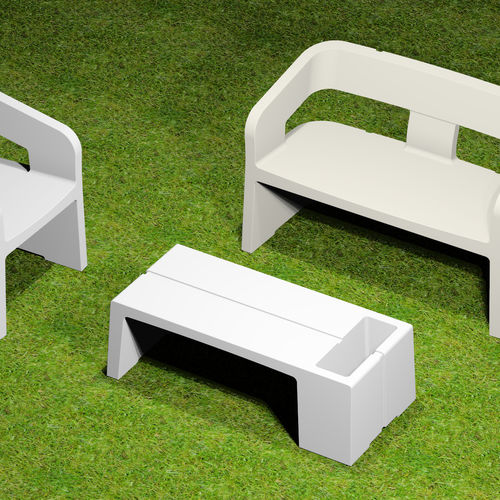 Moderner Couchtisch - KARLA - SOKOA - rotationsgesintertes Polyethylen / rechteckig / mit Zeitungsablage