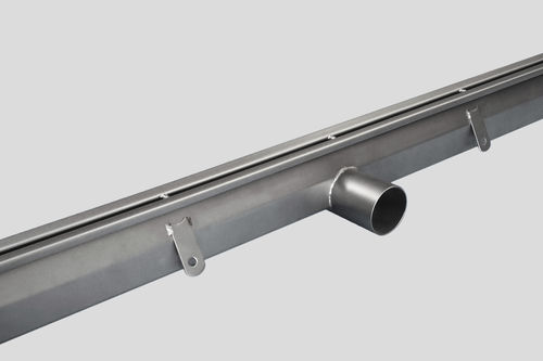 Abflussrinne / zentrale Schlitz - 1350 - Inoxsystem S.r.l. - Edelstahlgitter / bodenstehend