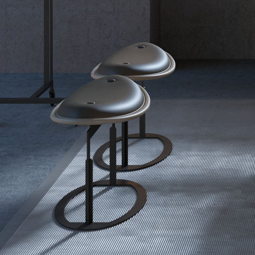 Moderner Hocker - ALMA  - DIMENSIONE CHI WING LO - Leder / Stoff / Gestell aus Metall