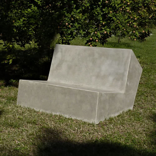 Modernes Sofa - CUT.3.60  - LOVECEMENT - für Außenbereich / handgefertigt / grau