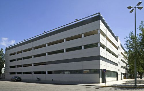 Parkhaus für Untergrund - MERCABARNA - HORMIPRESA - Oberirdisch / Fertigbau