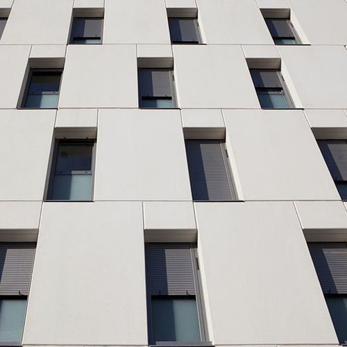 Paneel-Fassadenverkleidung - COMSA RIPOLLET - HORMIPRESA - Beton / Grossformat