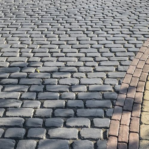 Kunststein-Pflasterstein - COURTSTONE® - UNILOCK - für Außenbereich / befahrbar / Fußgänger