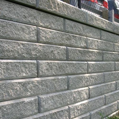 Stahlbetonmauer - SIENASTONE® - UNILOCK - Fertigbau / Fundament