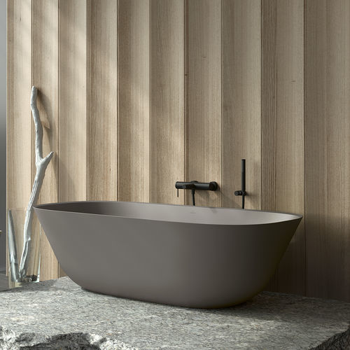 Ovale Badewanne - UBQ175ANH7F200V - Villeroy & Boch - freistehend / für Wohnungen / Quartzkomposit