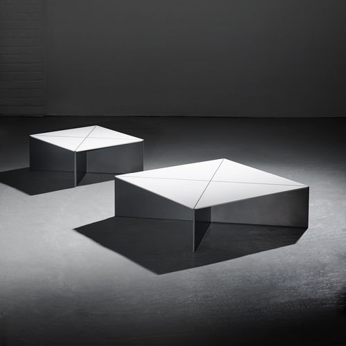Moderner Couchtisch - FOLD  - ISOMI - Mineralwerkstoff / quadratisch / modular