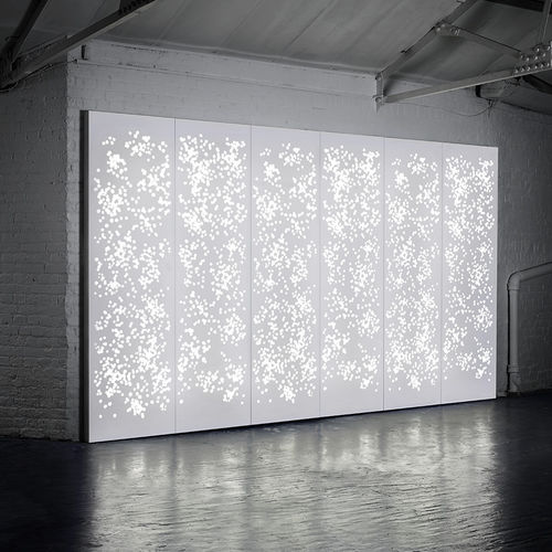 Verkleidungs-Dekorplatte - LIGHT WALL - ISOMI - wandmontiert / Mineralwerkstoff / für Gewerbegebrauch