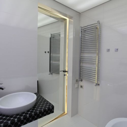 Tür für Innenbereich - MIRROR - ZEROMUR Perfect Doors - Glas / Aluminium / einflügelig
