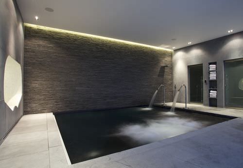 Schwimmbecken für den Innenraum - LONDON - GUNCAST SWIMMING POOLS - erdverlegt / Beton