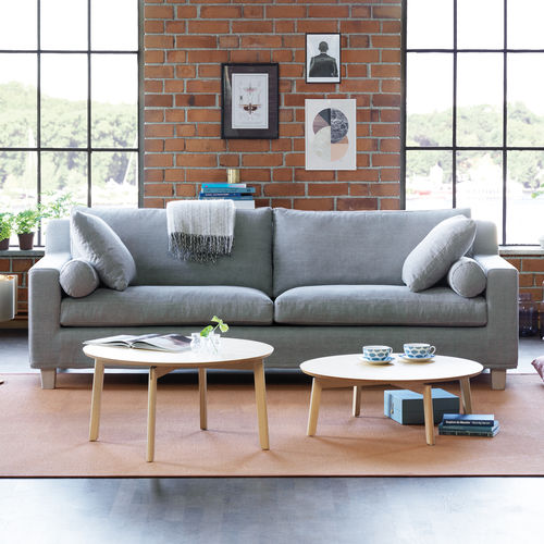 Klassisches Sofa - MORRIS - Fogia - Stoff / mit abnehmbarem Kissen / grau