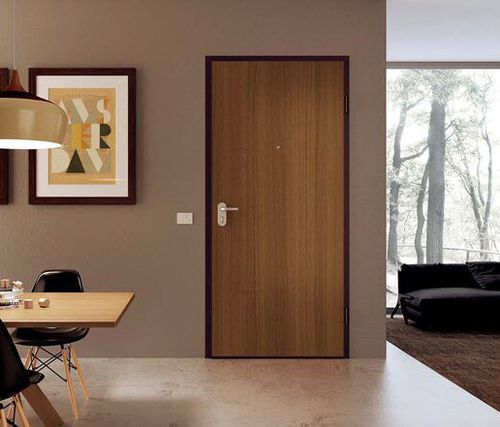 Holzfurnier-Türdekoration - Lisci - Di.Bi. Porte Blindate - Laminat / Aluminium / melaminbeschichtet