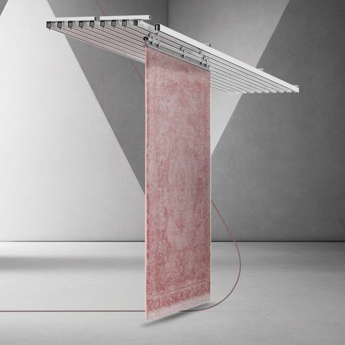 Mehrzweck-Teppichständer - FIXED RAIL SYSTEM - AKDENIZ Display Systems - deckenmontiert / Metall / maßgefertigt