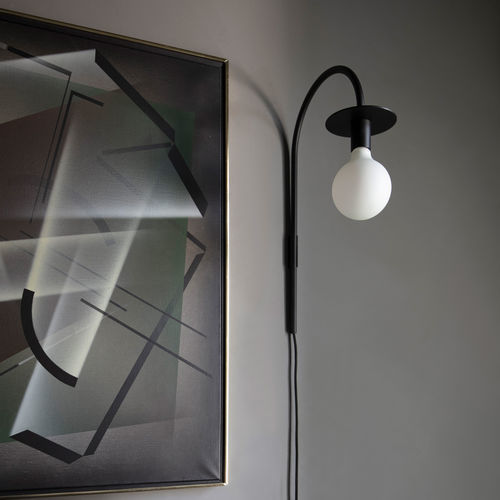 Moderne Wandleuchte -  LA LAMPE - Friends & Founders - für den Innenraum / Glas / Metall
