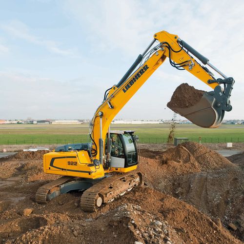 Mittelgroßer Bagger - R 922 LITRONIC - Liebherr  - auf Raupen / Abbruch / für Baustelle