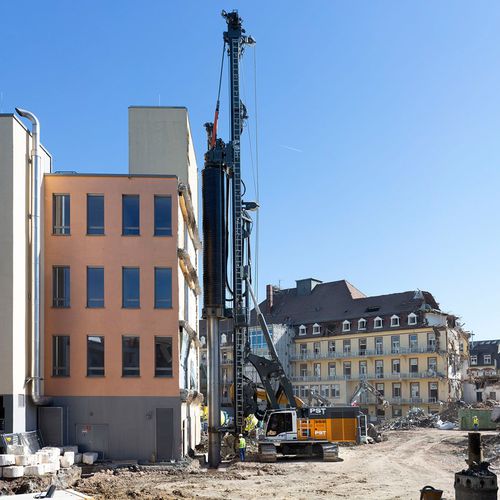 Dieselbetriebenes Bohrgerät - LRB 355.1 - Liebherr  - drehbar / Pfahl