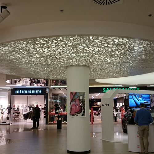 Akustikplatte für abgehängte Decken - MOM SHOPPING MALL BUDAPEST - Bruag Design Factory AG - MDF / rechteckig / für professionellen Einsatz